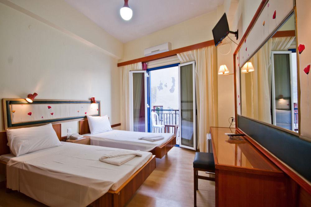 Lucia Hotel Chania  Exterior foto